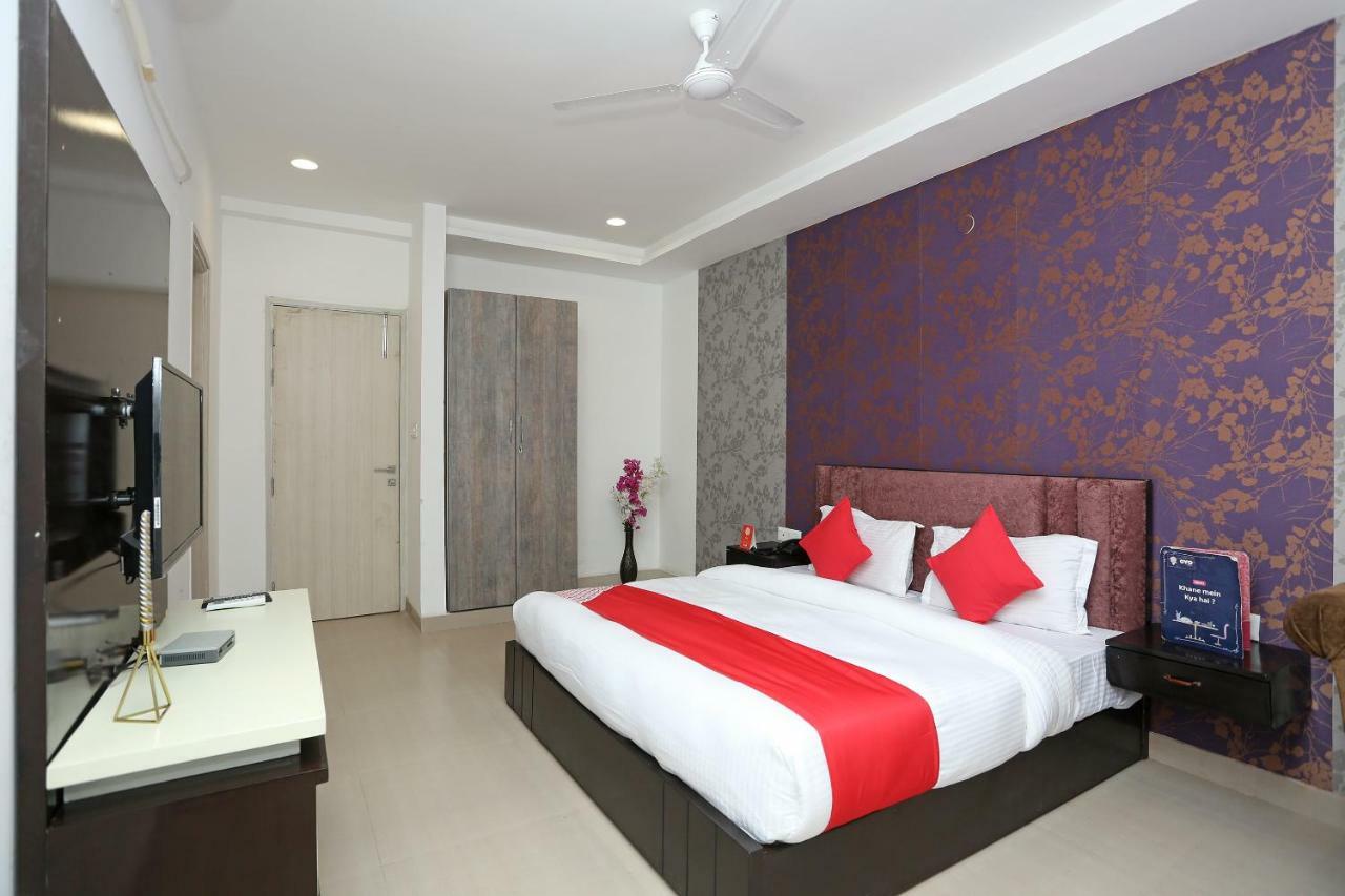Oyo 28158 Avalon Taj View Agra (Uttar Pradesh)